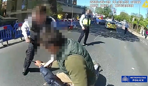 Hapšenje Ese Sulejmana u Londonu