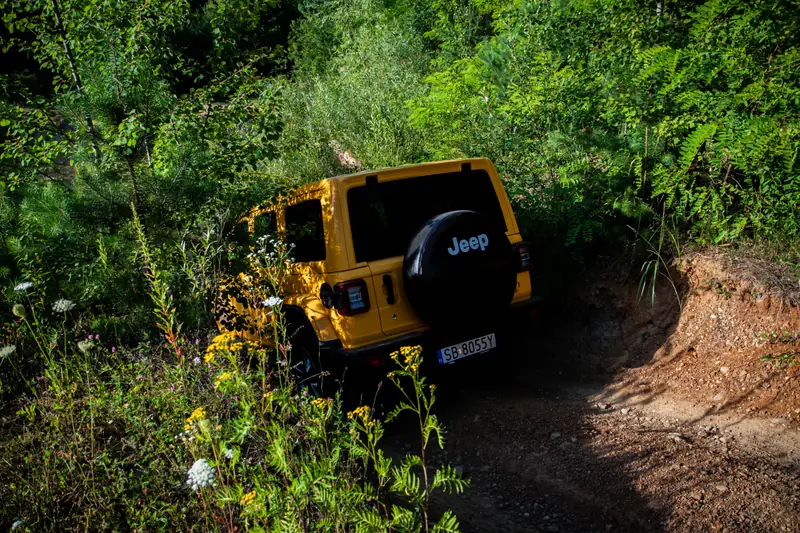 Czy Jeep Wrangler nadal króluje? Sprawdziliśmy to w naszym teście