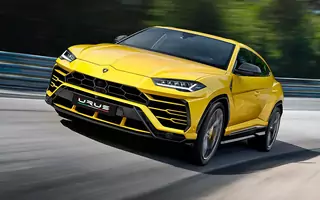 Lamborghini Urus – superSUV podwoił sprzedaż marki