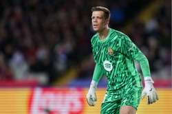 Nie uwierzysz, co kibice Barcelony śpiewają o Wojciechu Szczęsnym [WIDEO]