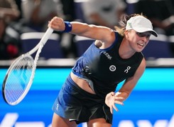 Świątek odpadła w ćwierćfinale turnieju WTA w Tokio