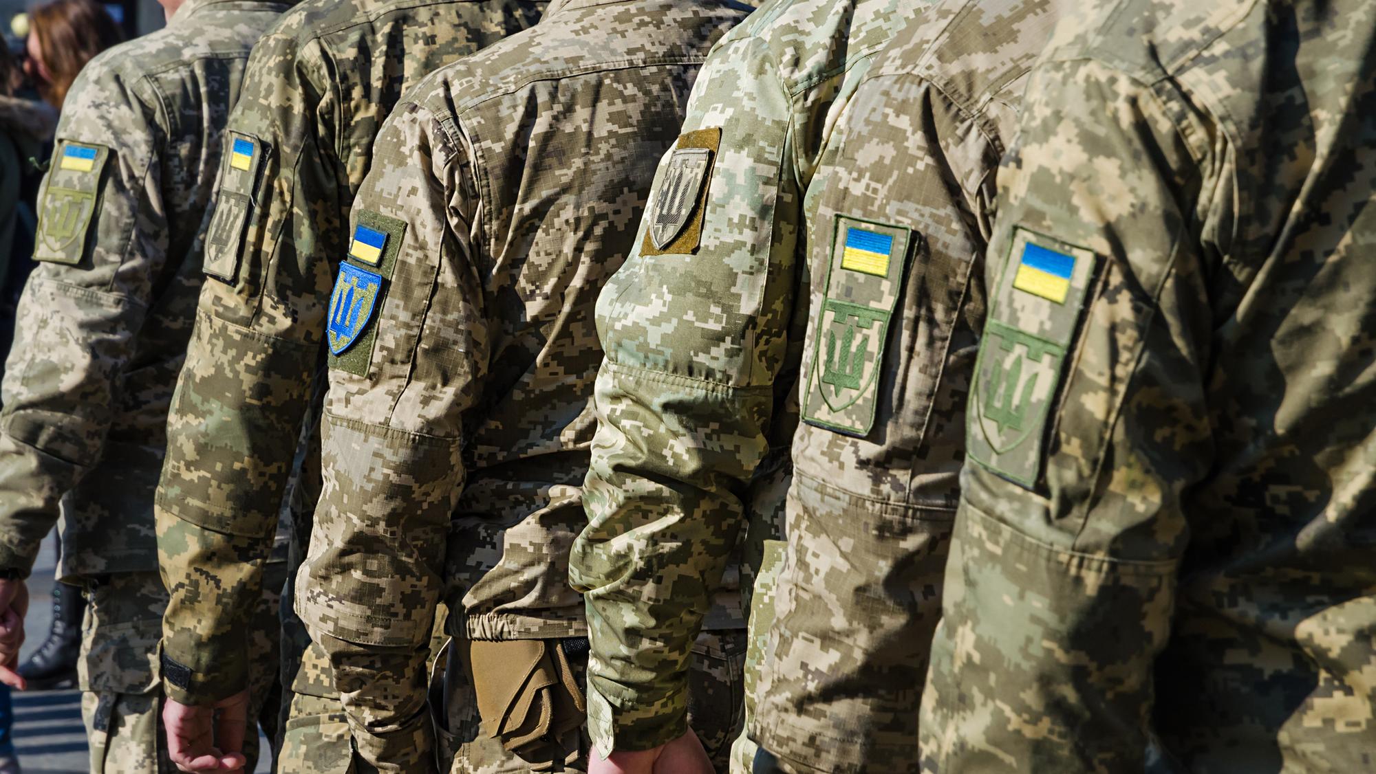 Volodymyr Zelenskyj podpísal zákon o mobilizácii zameraný na zvýšenie počtu vojakov ukrajinskej armády. (ilustračné foto).