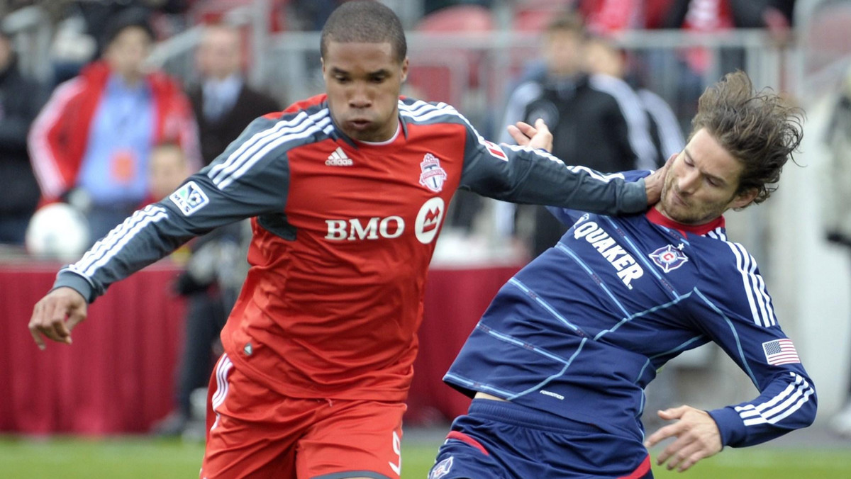 Rozpoczęła się faza pucharowa ligi MLS. W pierwszej rundzie nazwanej "rundą dzikich kart" zwycięstwo odnieśli piłkarze Houston Dynamo nad Chicago Fire 2:1. W dniu jutrzejszym pojedynek o dziką kartę stoczą ubiegłoroczni mistrzowie Los Angeles Galaxy i Vancouver Whitecaps