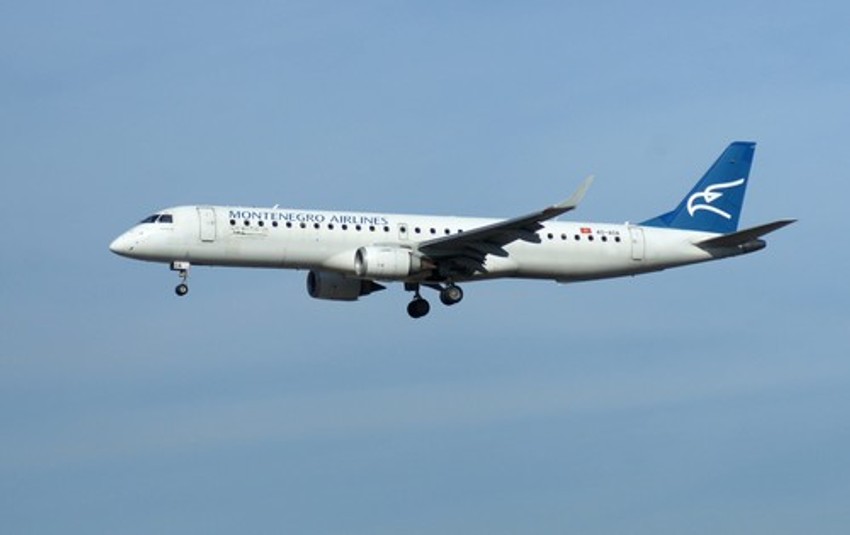 Avion Montenegro Airlines