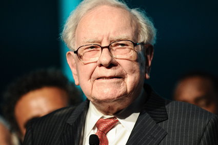 Chińczyk wylicytował słynny obiad z Warrenem Buffettem. Sprawa zamieniła się w tragedię z władzami Chin w tle
