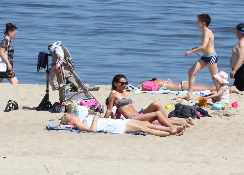 Marta Kaczyńska z byłym mężem na plaży