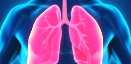 Ta choroba odbiera oddech. Pandemia podwaja liczbę osób, które zabija. Wiesz, co najczęściej powoduje zapalenie płuc?
