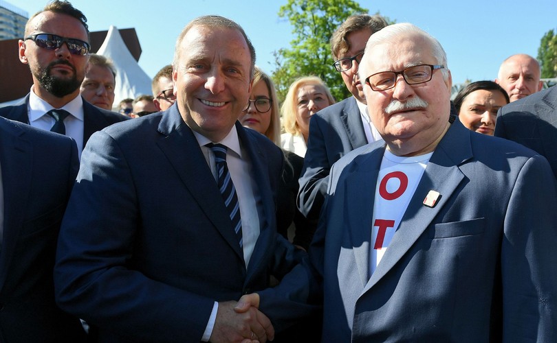 Lech Wałęsa i Grzegorz Schetyna