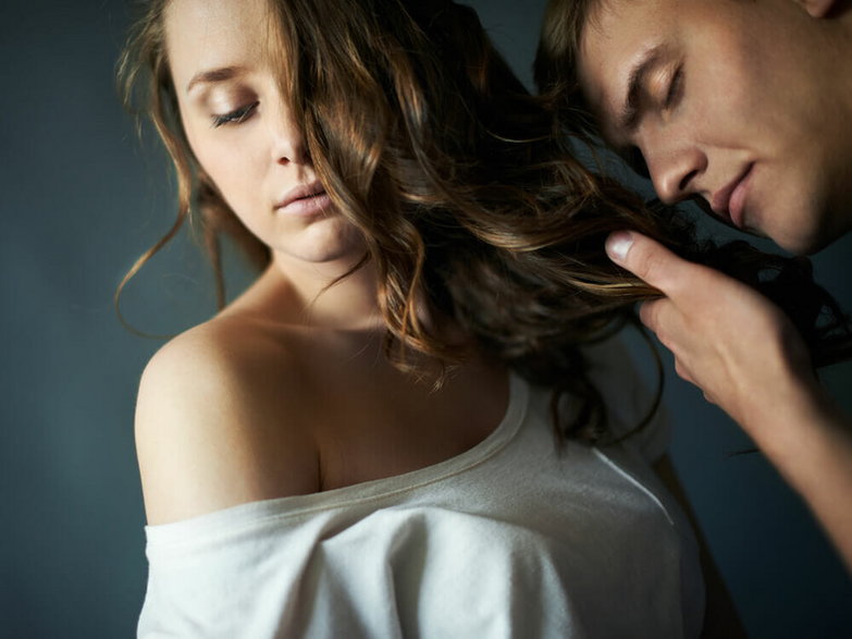 Feromony – jak zapach miłości wpływa na seksualną relację? 15gentlewoman -