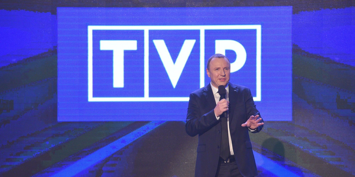 Jacek Kurski podczas wiosennej konferencji TVP