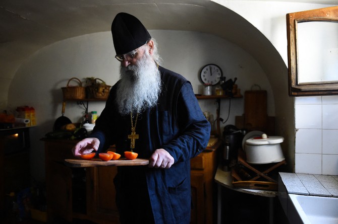 Monah Žan veliki je ljubitelj kulinarstva