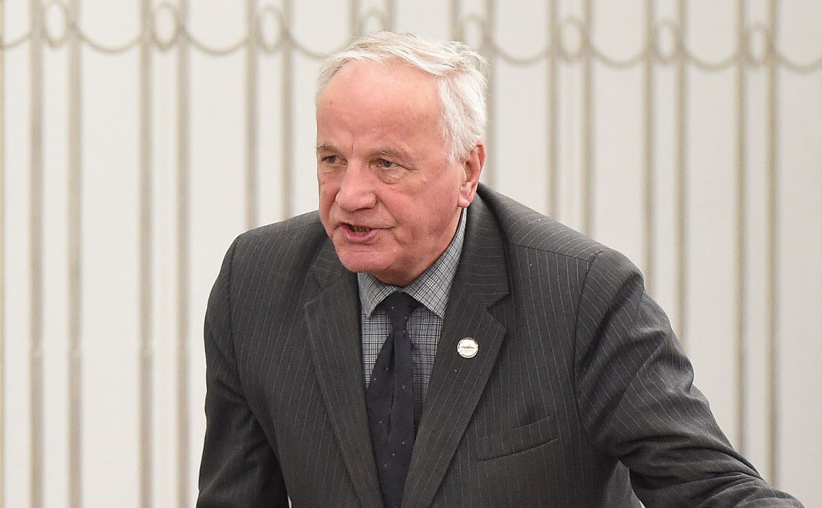 Senator Jan Rulewski