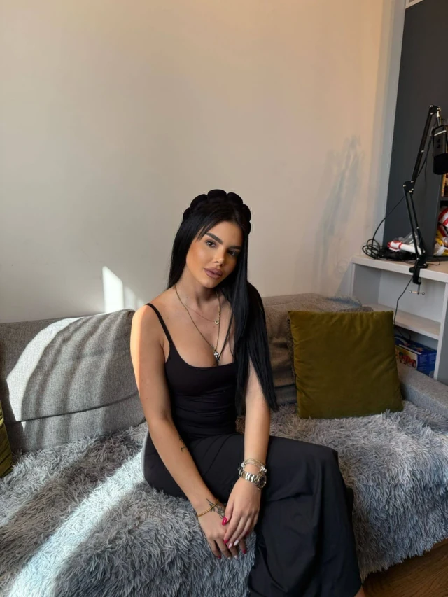 "I DA JE BILO - BILO JE NAPOLJU, ŠTA NJIH BRIGA?!" Anita Stanojlović više neće da priča o Relji Popoviću