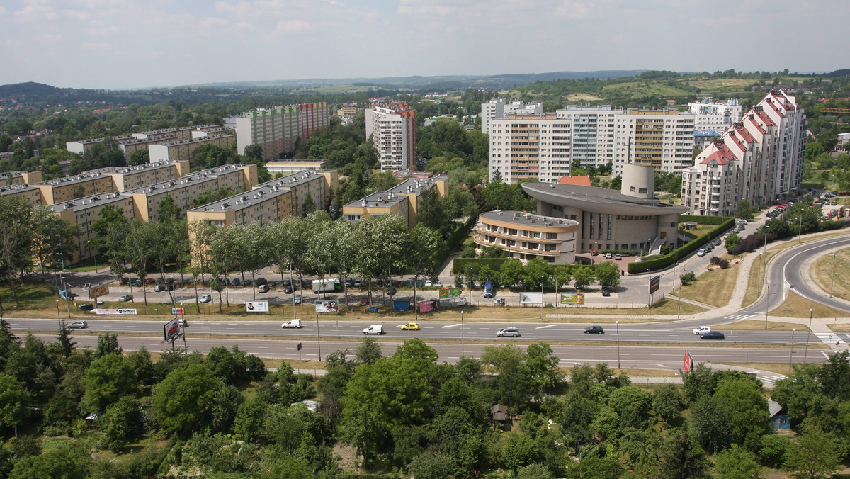 Jak dowiedział się Onet, usunięto awarię prądu w krakowskich Bronowicach. W tym rejonie nie kursowały tramwaje, wyłączona była między innymi ulica Balicka, Armii Krajowej i Lea.