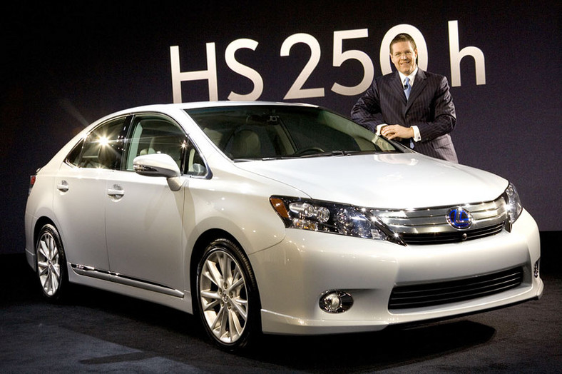 Detroit 2009: Lexus HS 250h – hybrydowy sedan dla Japonii i USA