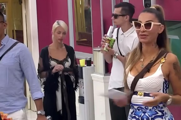 PROSLAVA BAJRAMA U ELITI 9 Organizovano veselje za rijaliti učesnike: Na stolu nema čega nema, Aneli se obratila porodici