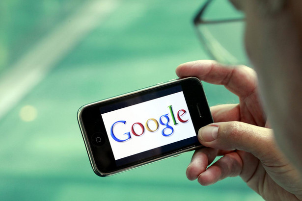 Logo Google'a na iPhonie Apple'a