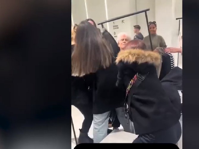 Žene se umalo potukle zbog kožne jakne na Crni petak, ljudi u šoku