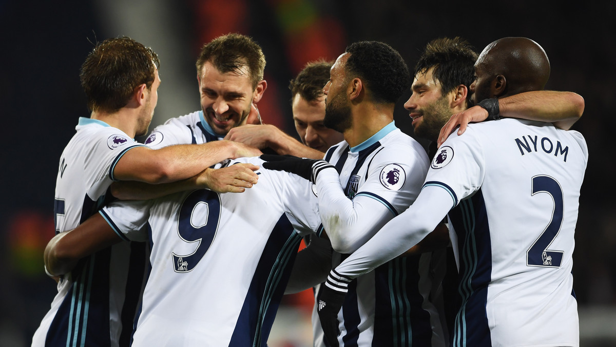 West Bromwich Albion wygrał z Burnley FC 4:0 (3:0) w ostatnim meczu 12. kolejki Premier League.