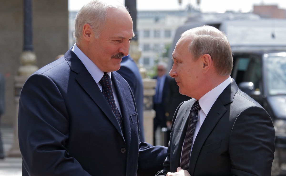 Aleksandr Łukaszenka przyjmuje Władimira Putina w Mińsku