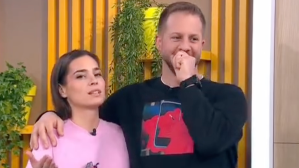 Matúš Krnčok vybuchol do smiechu. 