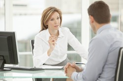 Jakich cech u kandydatów do pracy szukają rekruterzy? [RAPORT]