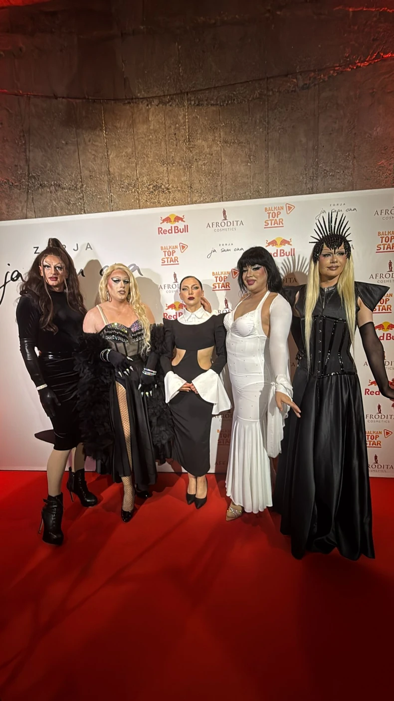 Harem Girls, Zorja Pajić