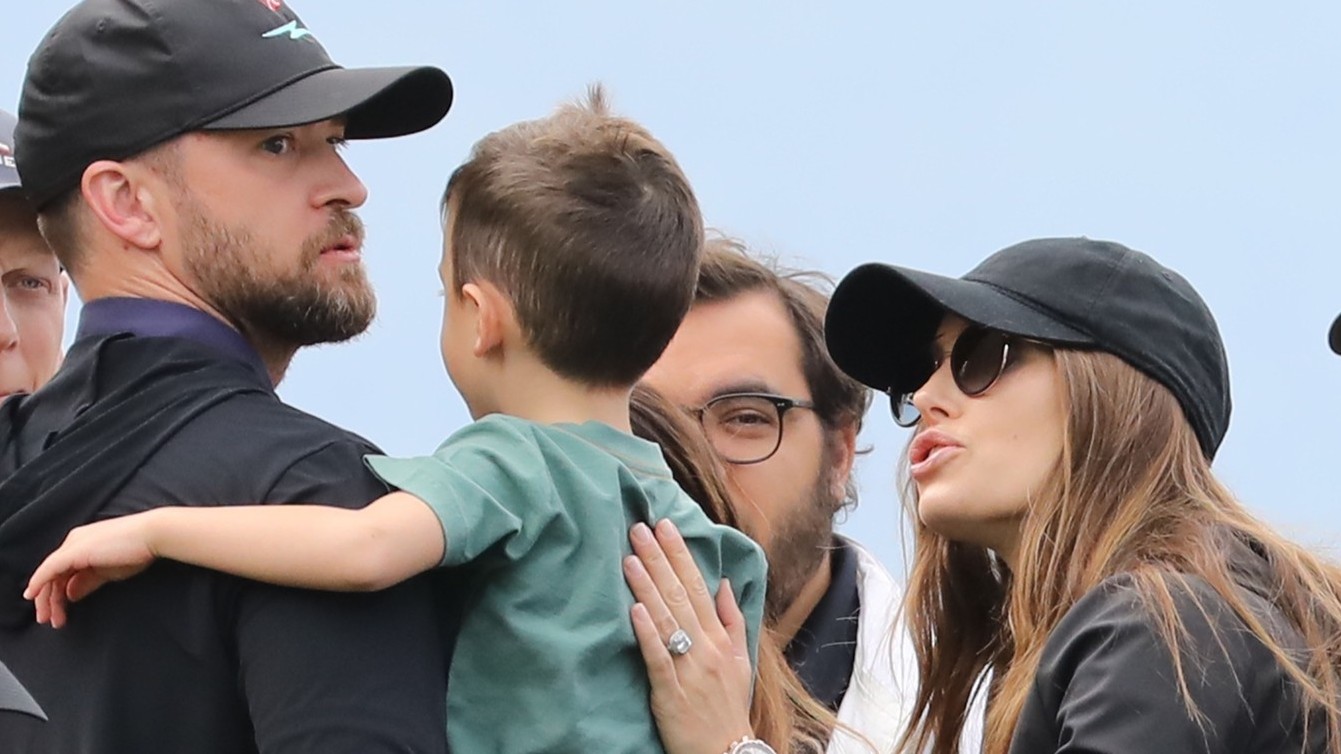 Jessica Biel, Justin Timberlake a ich syn Silas na golfovom turnaji v roku 2019