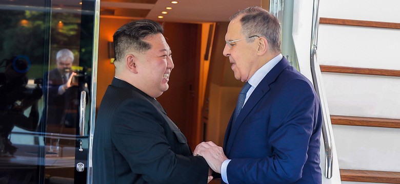 Siergiej Ławrow spotkał się z Kim Dzong Unem. Padły słowa o "bezwarunkowym poparciu"