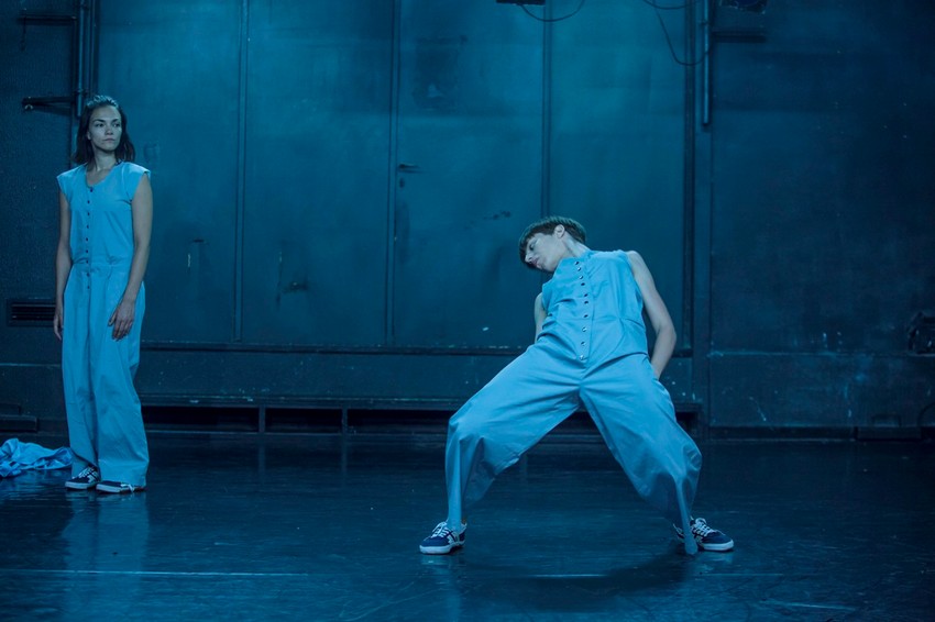 Scena iz predstave "Scrape"