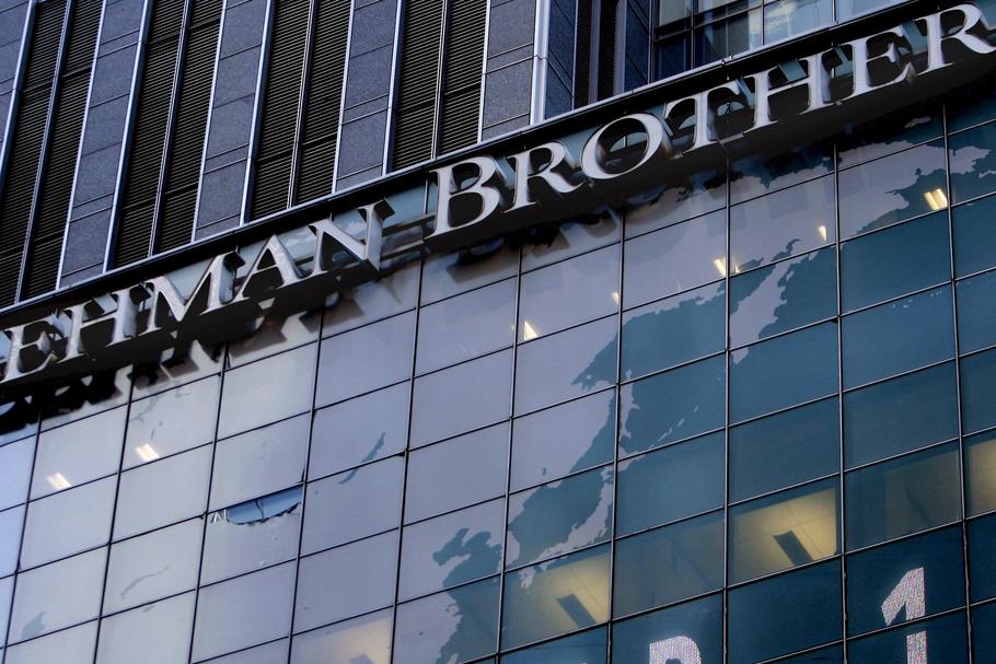 Bankructwo Lehman Brothers przyśpieszyło rozlanie się kryzyu na cały świat