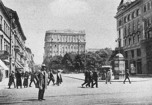 Ulica Kredytowa przy Marszałkowskiej w Warszawie, lata 30. XX w.
