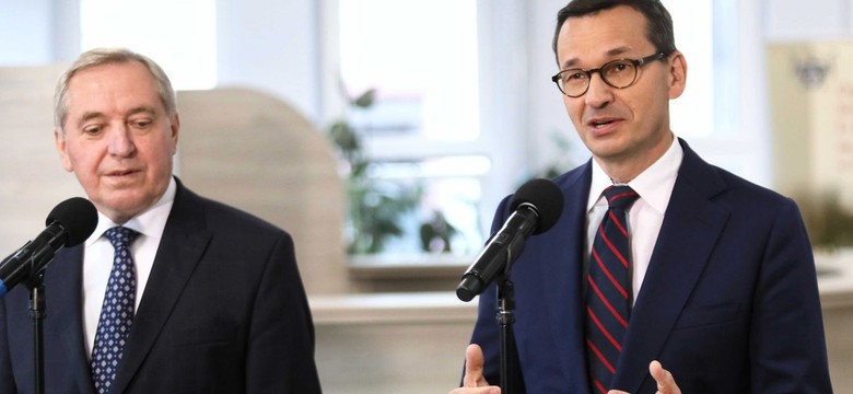 Morawiecki o programie "Czyste powietrze": Rozkręca się z niebywałą prędkością. Premier bije też w PO