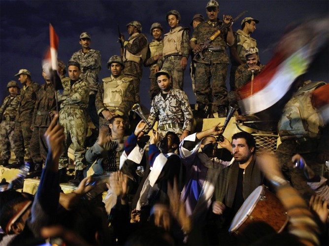 Wybuch radości na placu Tahrir