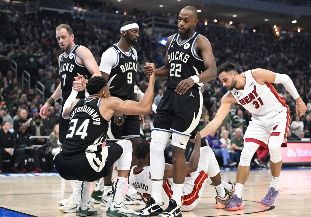 Giannis Antetokounmpo (nr 34)