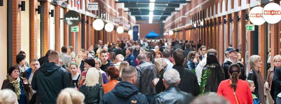 Czy jest szansa na zniesienie zakazu handlu w niedzielę? Pojawiła się wraz z kampanią wyborczą. Temat ma swoje miejsca w programach partii opozycyjnych.