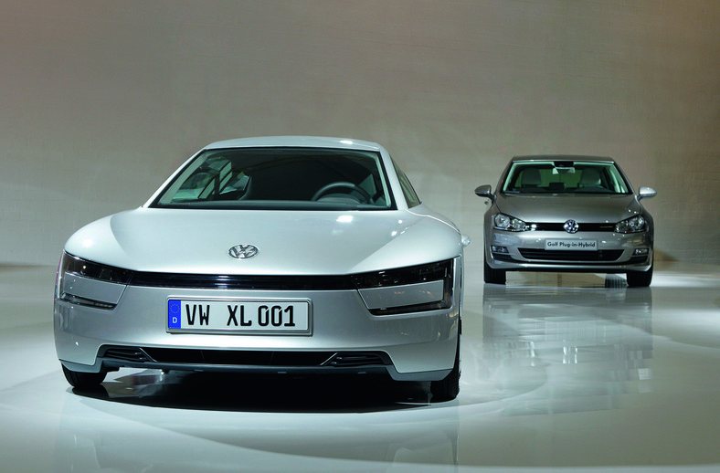 VW XL1 na trasie z Lucerny do Genewy