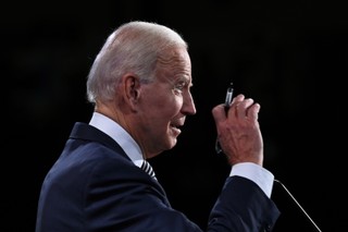 Biden nie ma koronawirusa