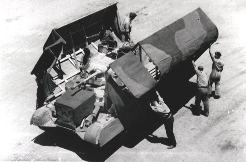 Lažna amfibija iz arsenala Džaspera Maskelina