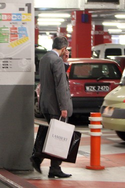 Nowe szaty obrońcy ludu