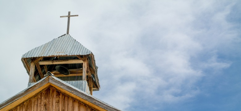 Półnagi mężczyzna tańczył w kościele. Benedyktyni nie podejmą kroków prawnych