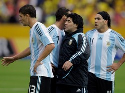 Maradona wściekły: Po co ten mecz z Rosją?!