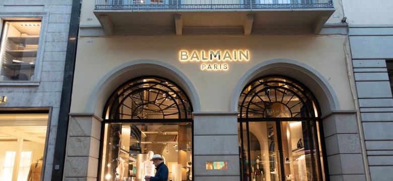 "To taki brak szacunku"! Ukradziono ciężarówkę z najnowszą kolekcją Balmain