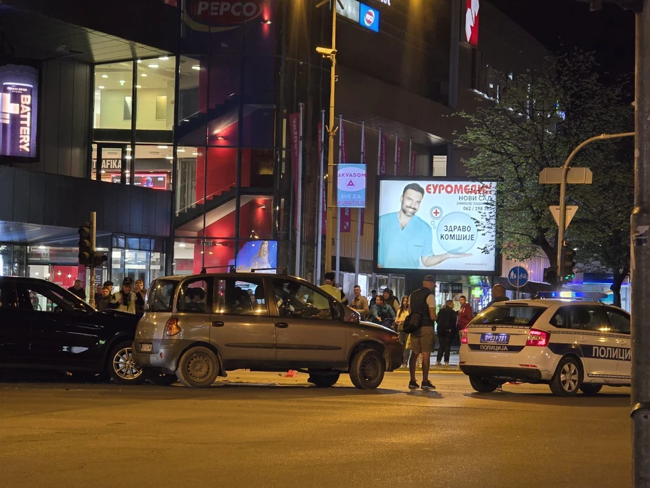 Saobraćajna nesreća u Novom Sadu 