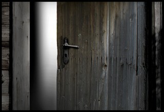 O zanikaniu polskiej kultury chłopskiej. 'Toast na progu' Andrzeja Mencwela