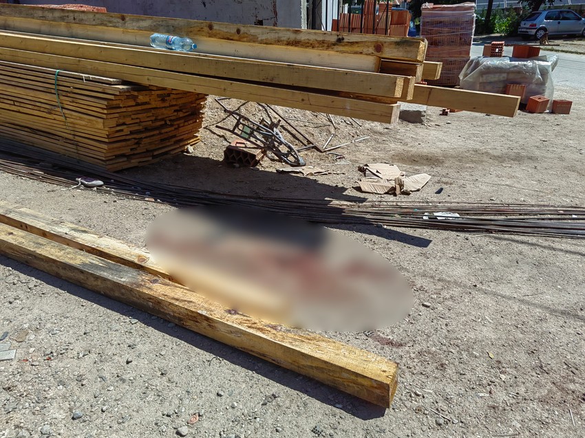 Dečak je skočio dok je bio na gredama