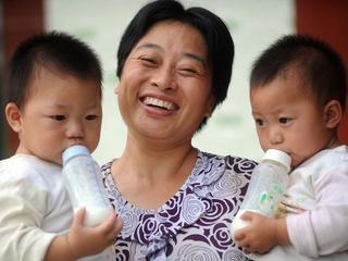 Chiny rezygnują z polityki jednego dziecka