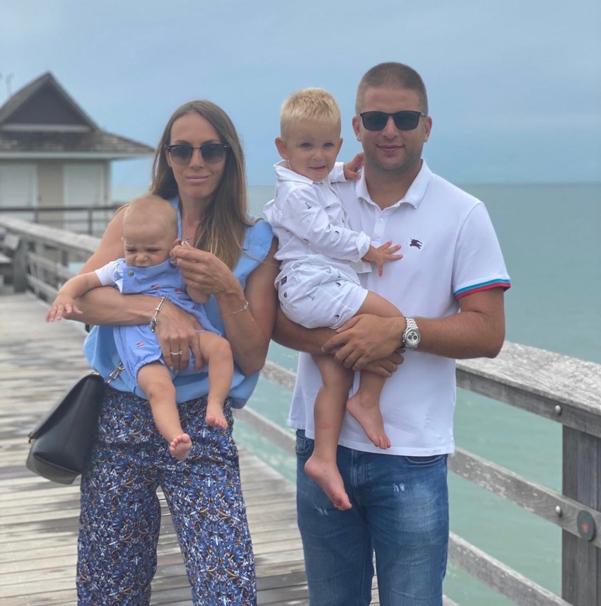 Vlasnik Luka Jović sa porodicom