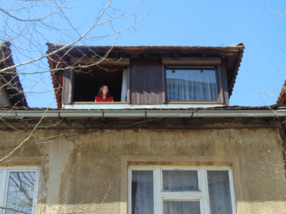 Vazduh se „uzima” samo sa prozora, na ulicama nema nikoga