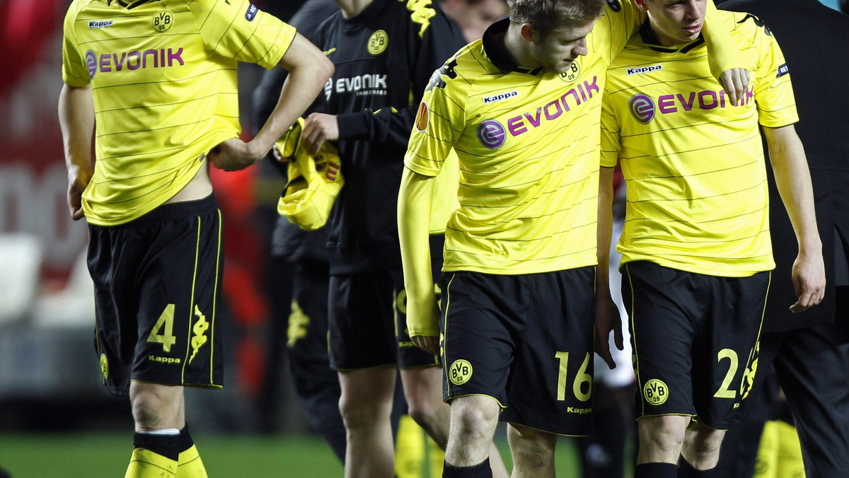 Borussia Dortmund przegrała w sobotę z TSG Hoffenheim 0:1. Trójka Polaków - Jakub Błaszczykowski, Robert Lewandowski i Łukasz Piszczek - otrzymała słabe noty. Najgorzej jednak wypadli Shinji Kagawa i Ilkay Gundogan.